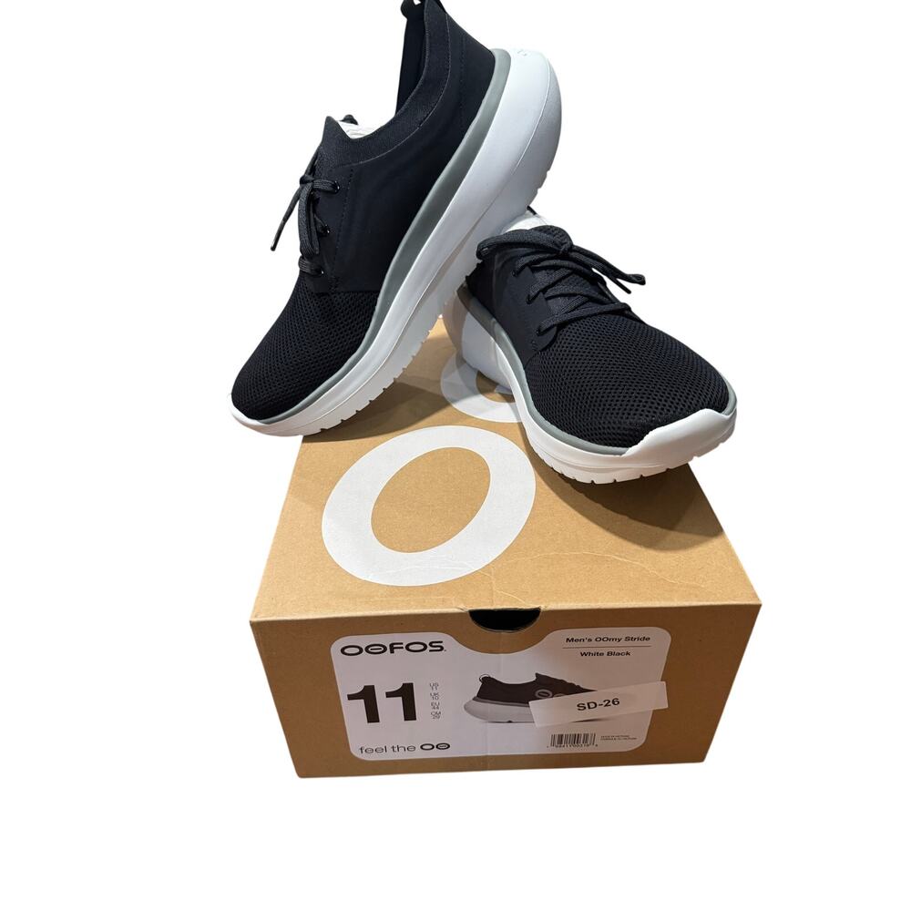 Oofos Men's OOmy Stride Recovery Shoes Black/White Size 11 EU 44 NIB